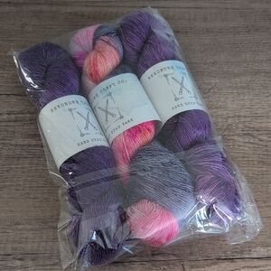 Hand Dyed Yarn Bundle Singly Ply